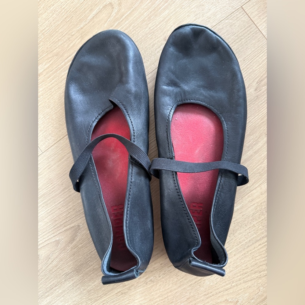 Camper Black and Red Flats